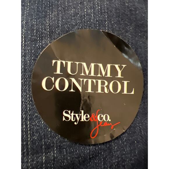 NWT Style & Co Women’s Contoured Waist Tummy Control Denim Skirt Size 16 Blue - Picture 2 of 6